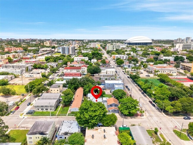 Foto del edificio - 128 NW 9th Ave