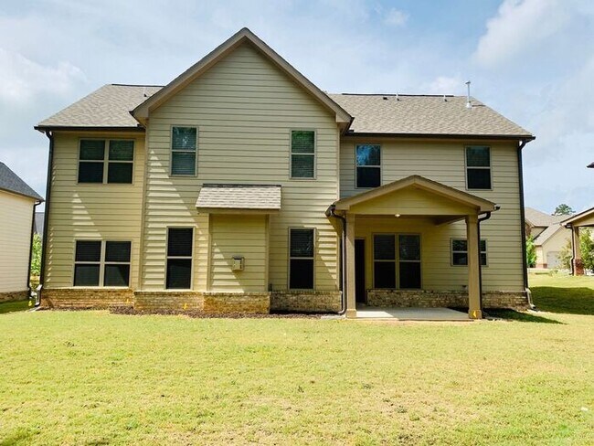 Building Photo - 7946 White Oak Loop