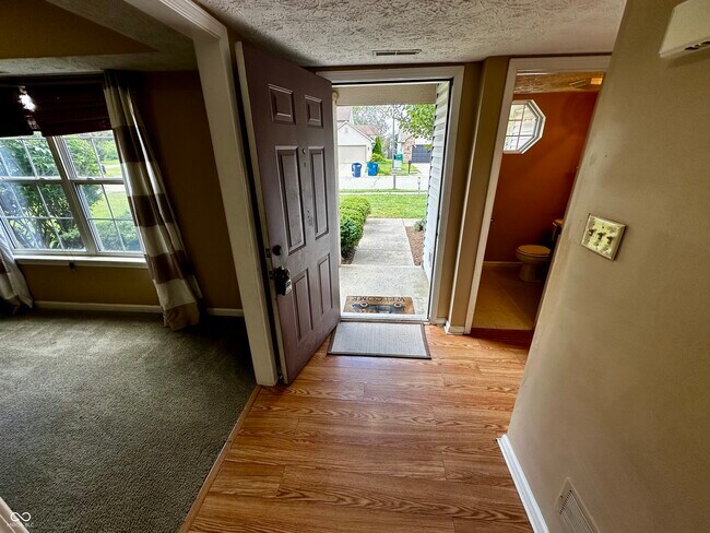 Building Photo - 12937 Longleaf Ln