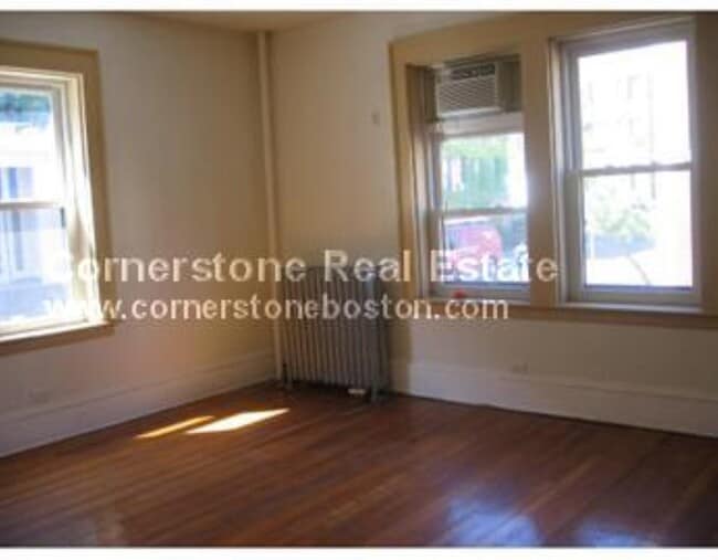 Building Photo - 1269 Commonwealth Ave