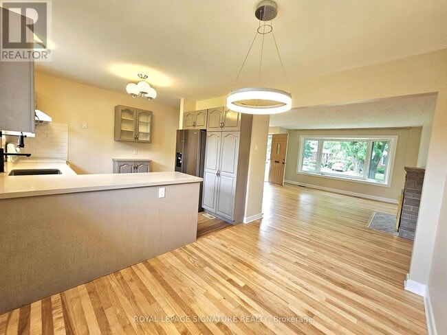 Building Photo - 2368 Drury Ln