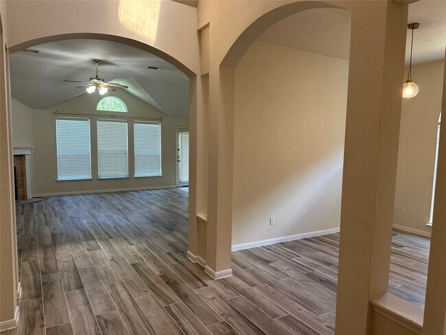 Foto del edificio - 17234 Rancho Verde Way