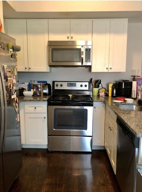 Foto del edificio - 10 Merrymount Rd