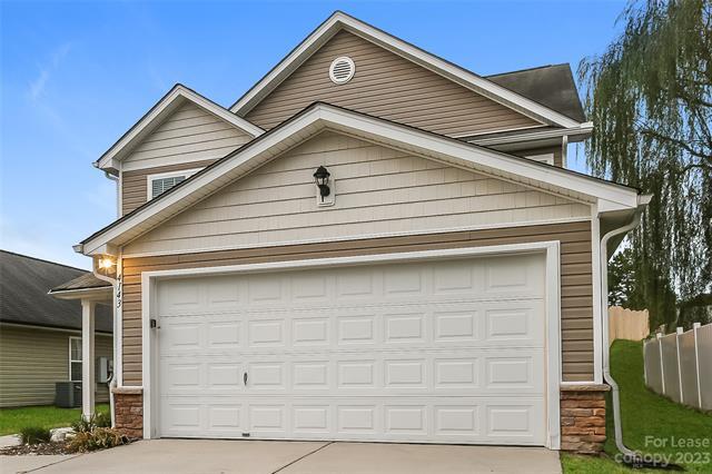 Foto del edificio - 4143 Broadstairs Dr SW