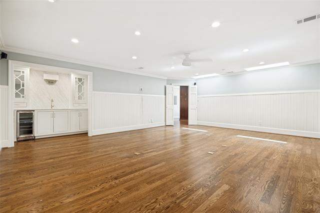 Foto del edificio - 6544 Valleybrook Dr