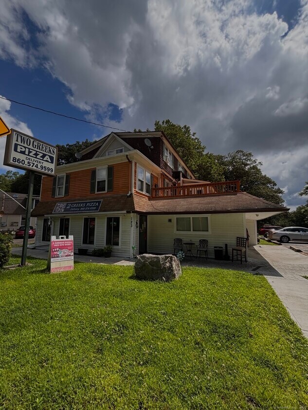 Foto principal - 123 Old Norwich Rd