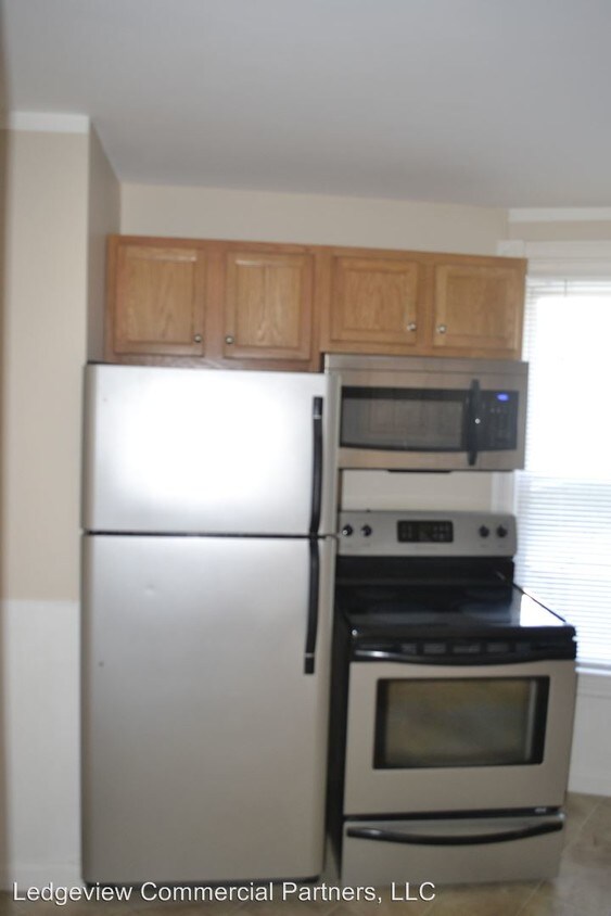 Primary Photo - 17-19 South St