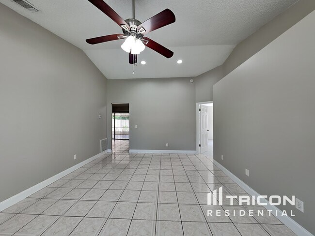 Foto del edificio - 9275 Dubois Blvd