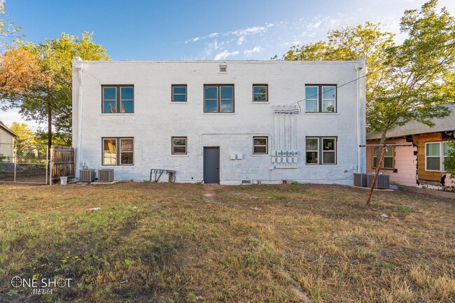 Building Photo - 1849 S 5th St