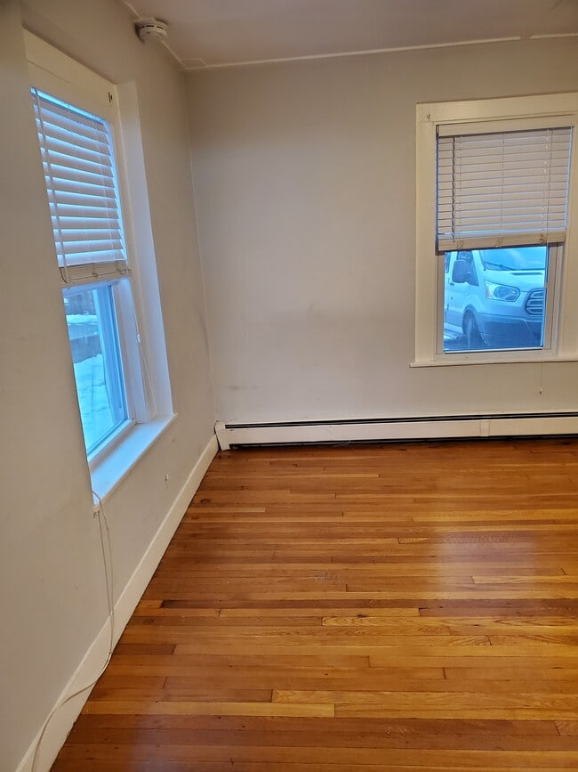 Building Photo - 29 Ingalls Ter