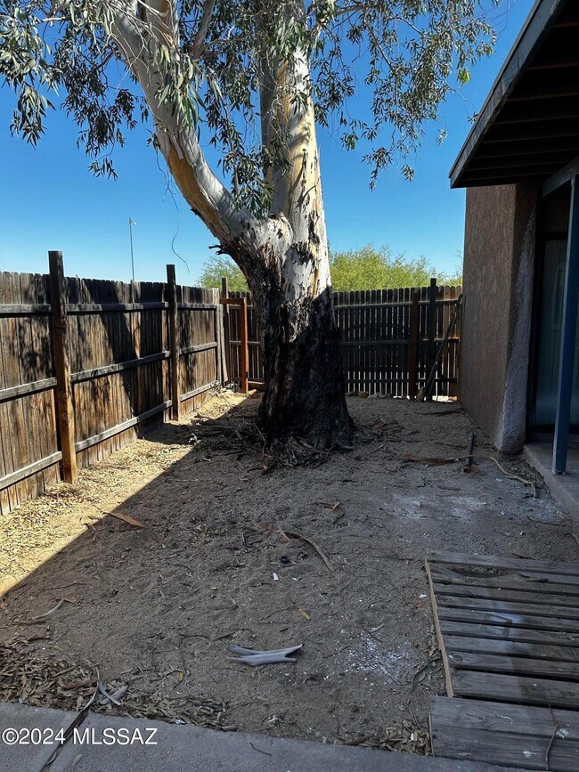 2419 N Geronimo Ave, Tucson, AZ 85705 Townhome Rentals in Tucson AZ