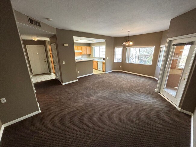 Foto del edificio - Beautiful 2Bed/2Bath Condo located in the ...