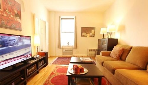 Primary Photo - 1245 Lexington Ave