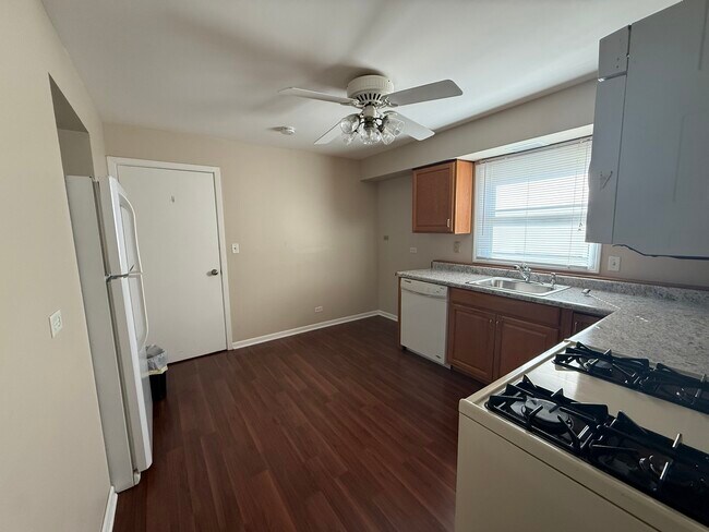 Foto del edificio - 109 Central Ave