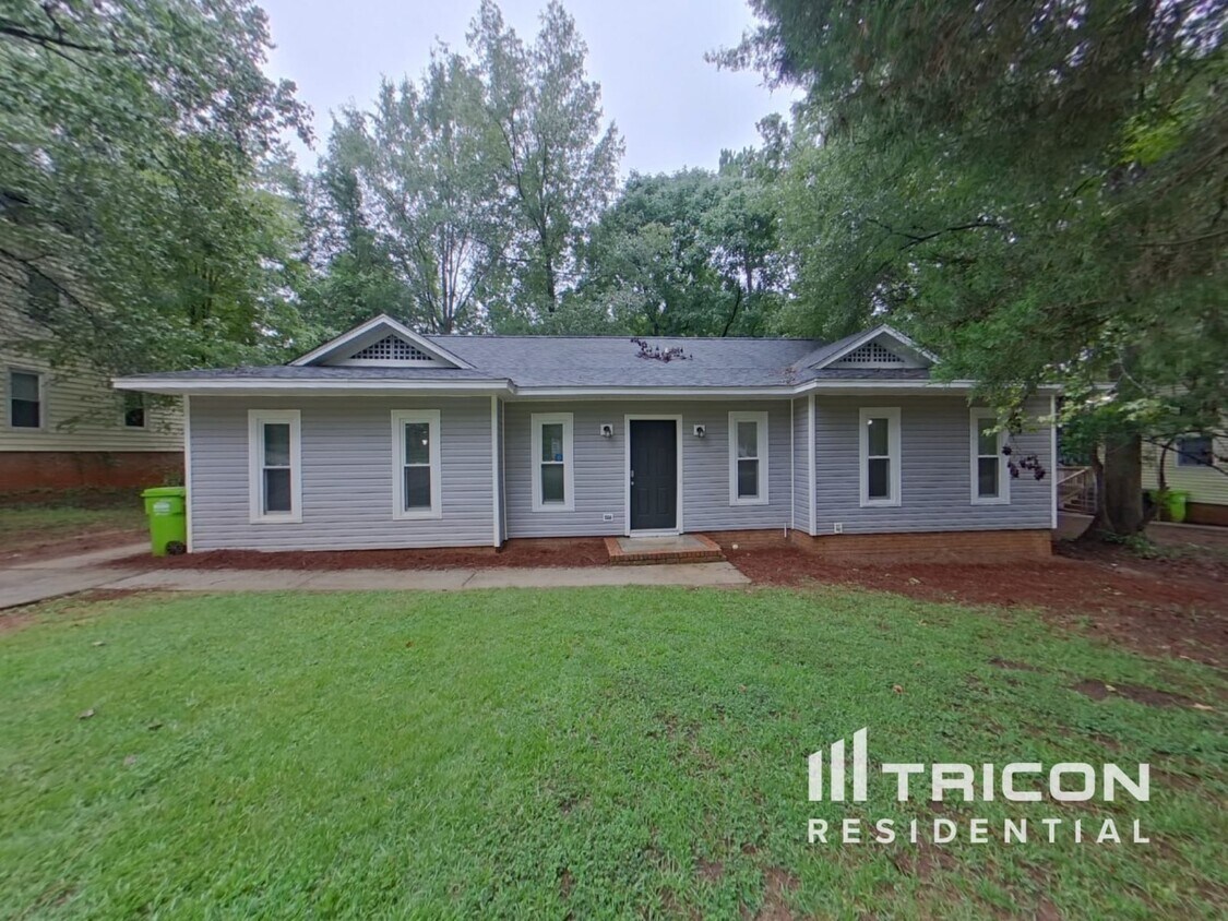 Foto principal - 225 Holmsbury Rd