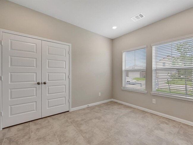 Building Photo - 13119 Everpine Trl