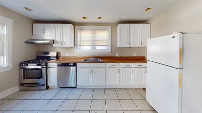 Photo - 18-20-20 Kelley Ct (Boston, MA) Townhome