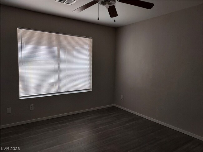 Building Photo - 6424 Hayden Peak Ln