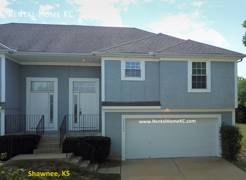 Foto principal - 23505 W 73rd Terrace