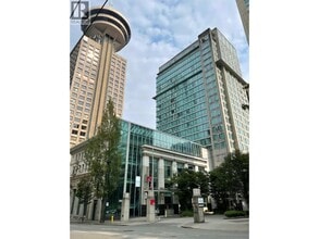 Building Photo - 438 Seymour St