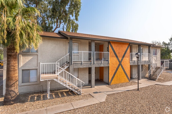 Building Photo - The Axis on Mcdowell