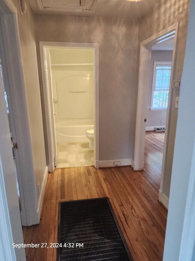 Foto del edificio - 1329 Winstead Pl