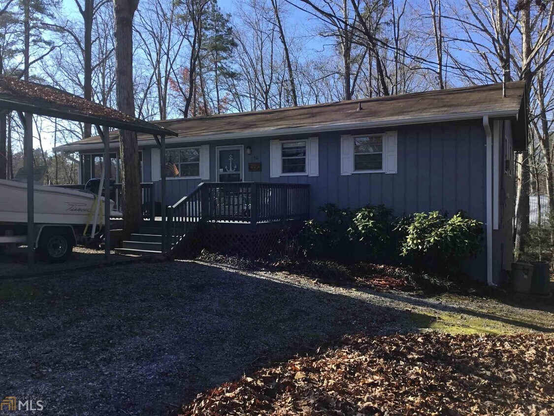 Foto principal - 511 Lakeshore Cir