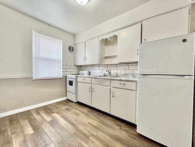 Foto del edificio - 1193 Ottillia St SE