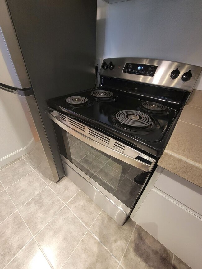 Foto del edificio - Newly Remodeled 1bed/1bath condo in Stonegate Community in Gunbarrel