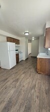 Building Photo - 320 Ashland Dr