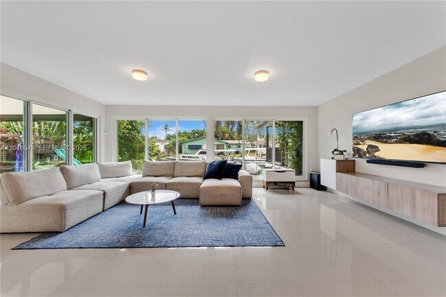 Foto del edificio - 4440 SW 28th Terrace