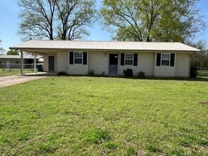 Building Photo - 3106 Apple Valley Ln