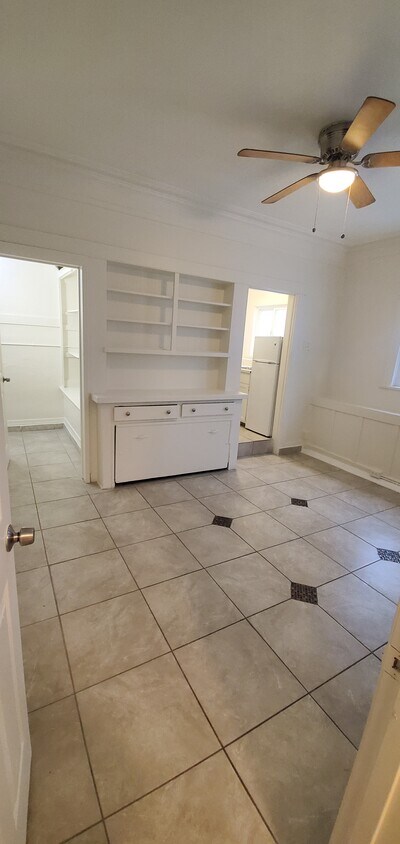 Foto principal - 16 Thornton Ave