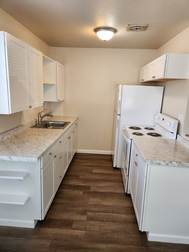 Building Photo - 19864 Gas Point Rd