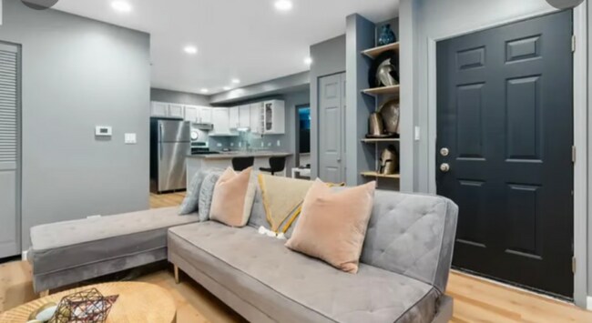 Foto del edificio - 2321 W Harrison St