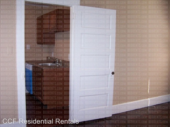 Foto del edificio - 1002 Auburn St