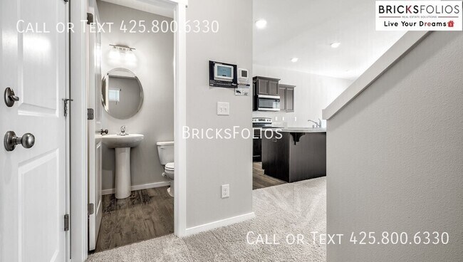 Foto del edificio - 18703 106th Ave Ct E