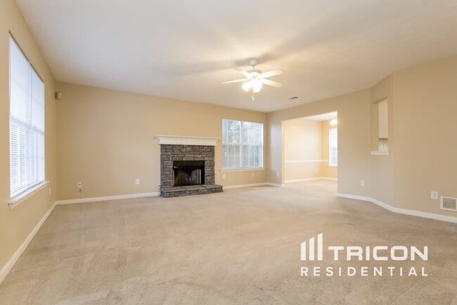 Building Photo - 720 Cayla Ann Ct
