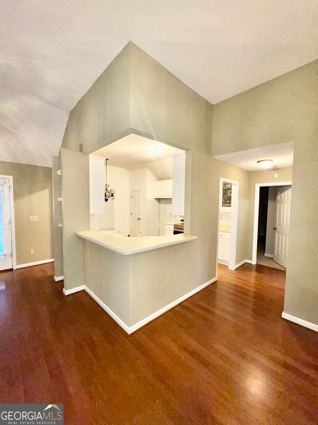 Building Photo - 216 Spring Hill Ct