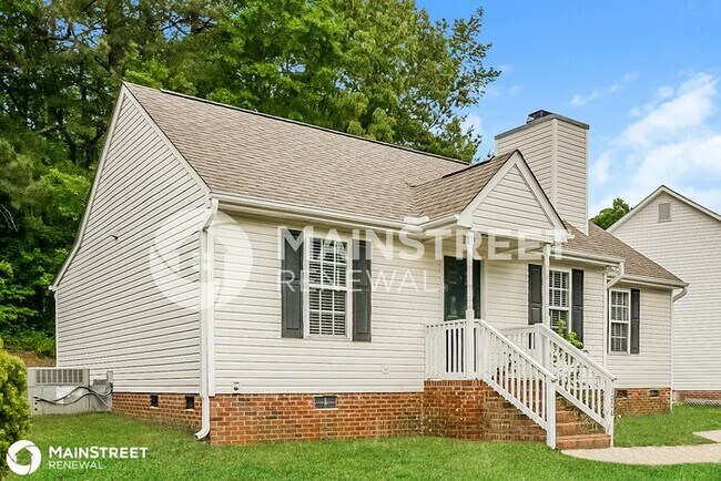 Building Photo - 1026 Laurel Leaf Rd, Zebulon, NC 27597