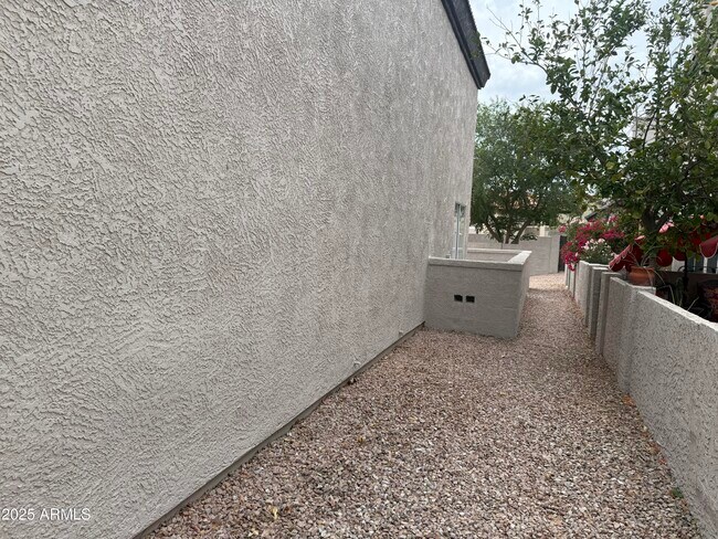 Foto del edificio - 1188 W Salmon Ct
