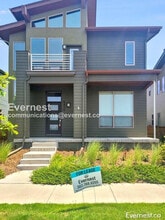 Building Photo - 5470 Trenton St