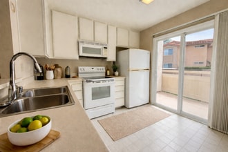 Building Photo - 8763 Gilman Dr