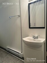 Building Photo - 362 Bruce Ave