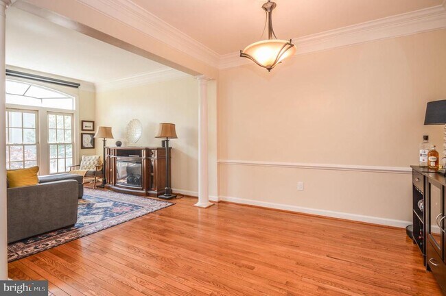 Foto del edificio - 6242 Levi Ct