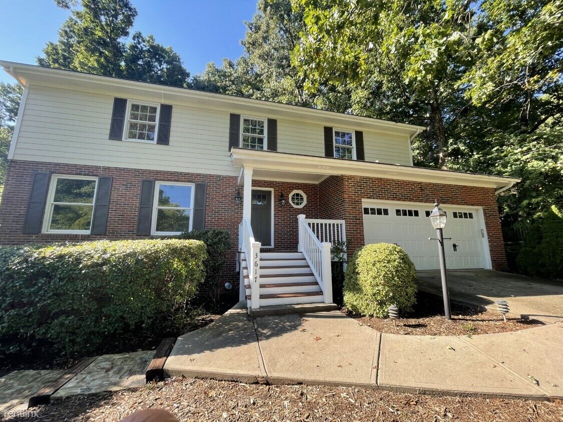 Primary Photo - 5 br, 2.5 bath House - 3617 Carriage Dr