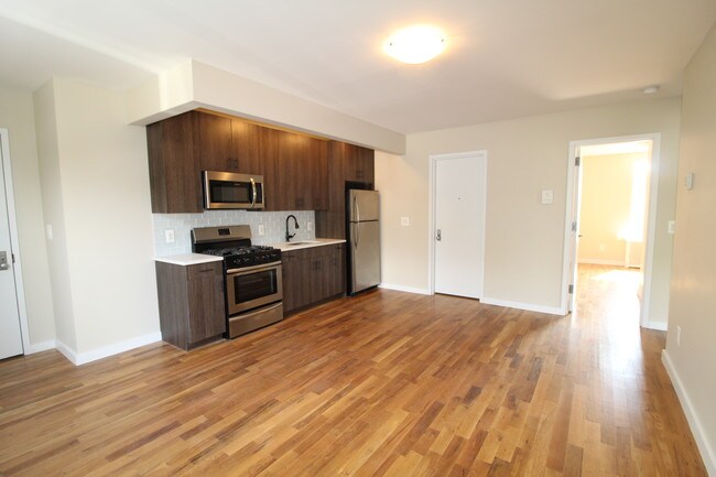 Foto del edificio - 4459 Richardson Ave