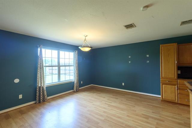 Building Photo - 1822 Sharon Dr