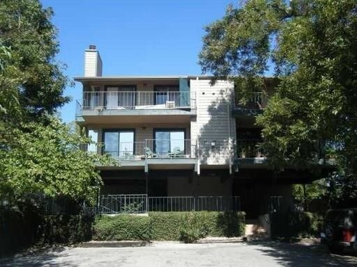 Foto principal - 806 W 17th St