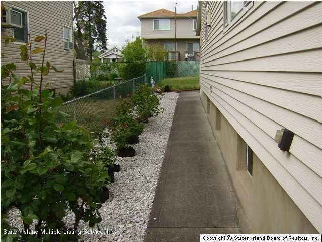 Foto del edificio - 11 Bailey Pl